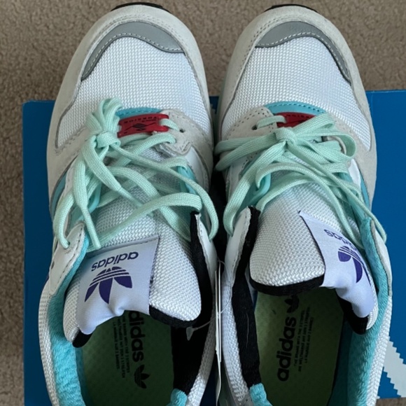 Adidas sneakers - Picture 2 of 5